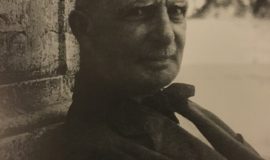 “حافظیه و شعرگدار” به بهانه ی انتشار کتاب “معماری آندره گدار”؛ویکتور دانیل، گلنار تاجدار