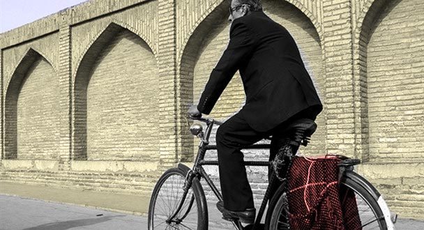 بی‌نام (منوچهر زارع‌پور)