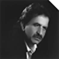 مردی که با داستان‌هایش در مه گم شد