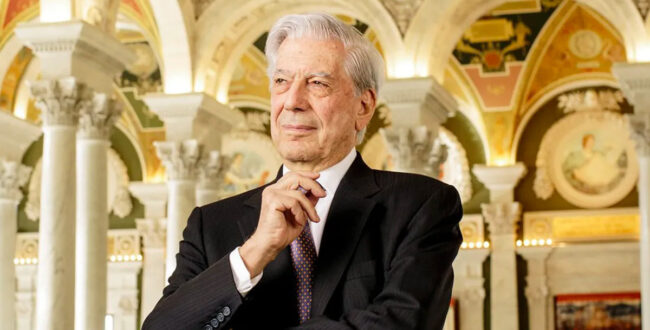 در سوگ و ستایش ماریو بارگاس یوسا: بزرگِ داستان‌نویسانِ آزادی‌خواه