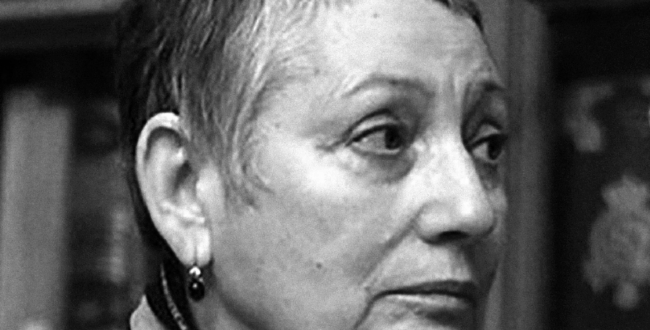 نویسنده رو‌در‌روی حکومت